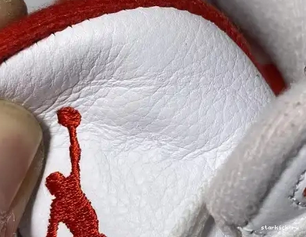 3 JORDAN CJ0939-100 AIR WHITE RED CJ0939-100 TINKER RETRO UNIVERSITY 0425